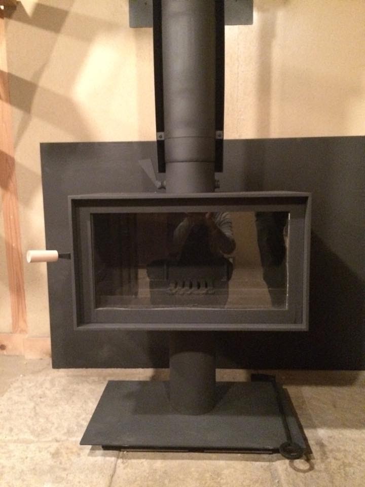 囲炉裏のある古民家